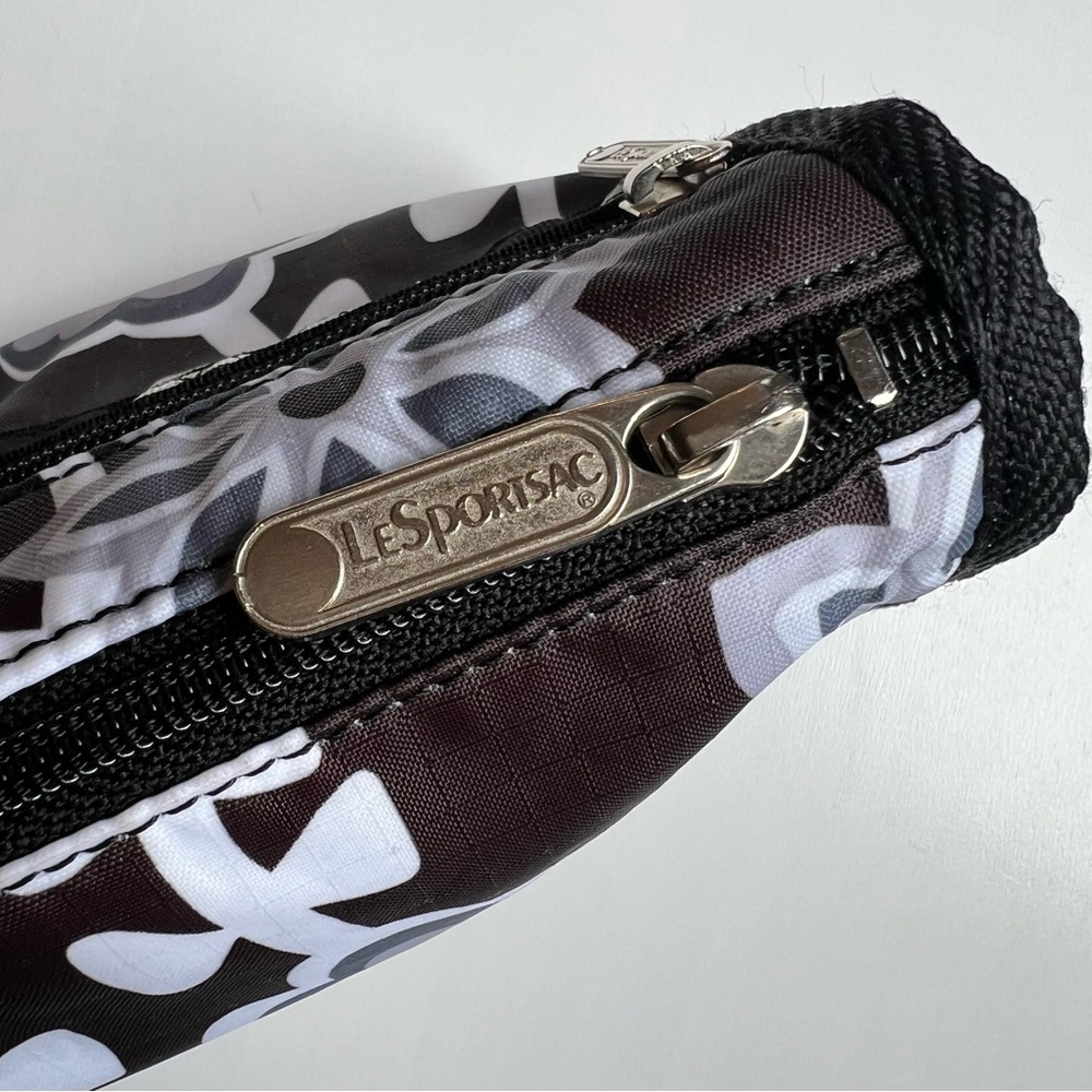leSportsac Cosmetic Bag Hawaii Zippered Pouch Floral Black White Gray - Picture 11 of 17